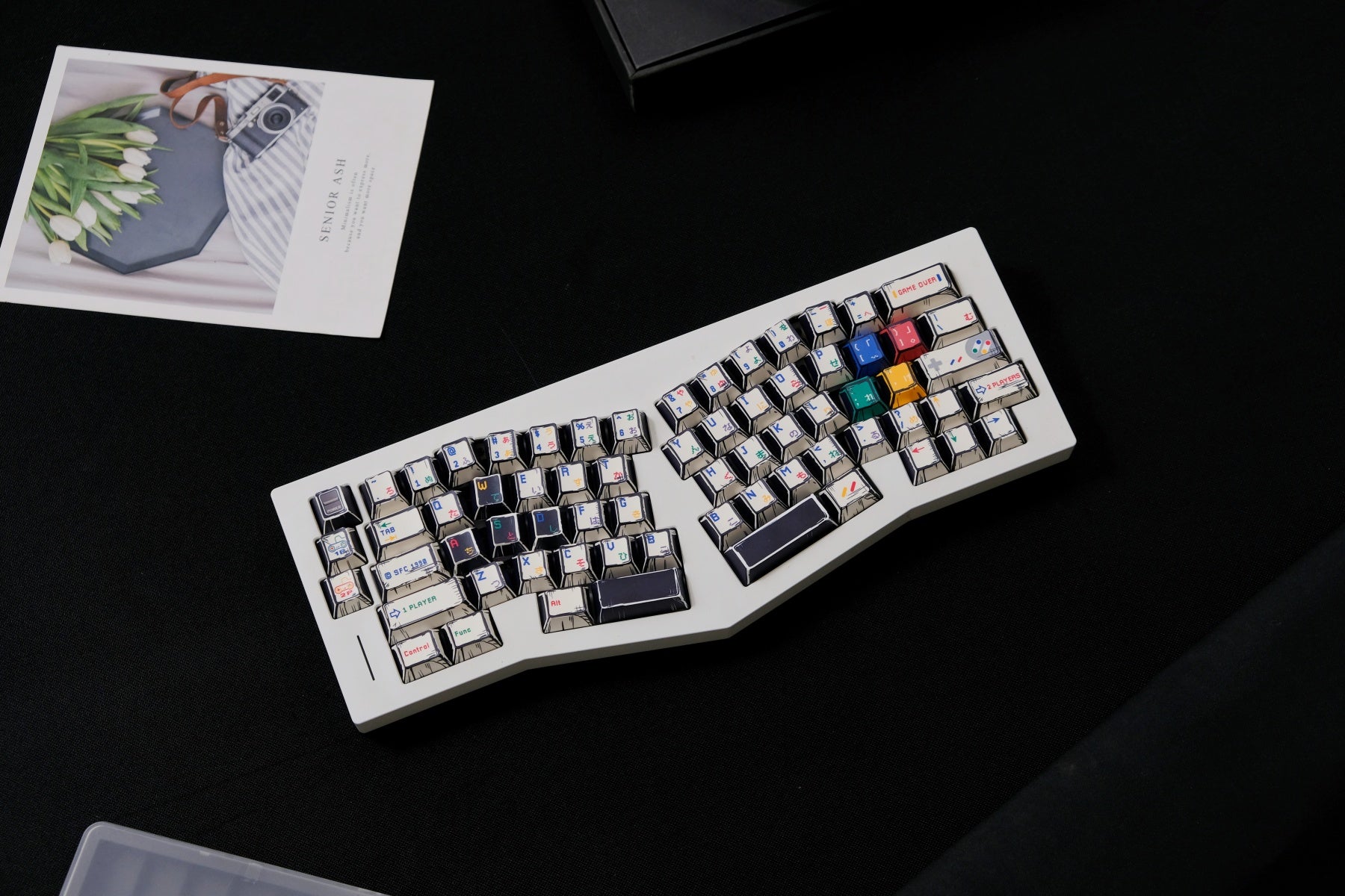 AiFei Comic SFC White PBT Cherry Keycaps - AiFeiKeycap