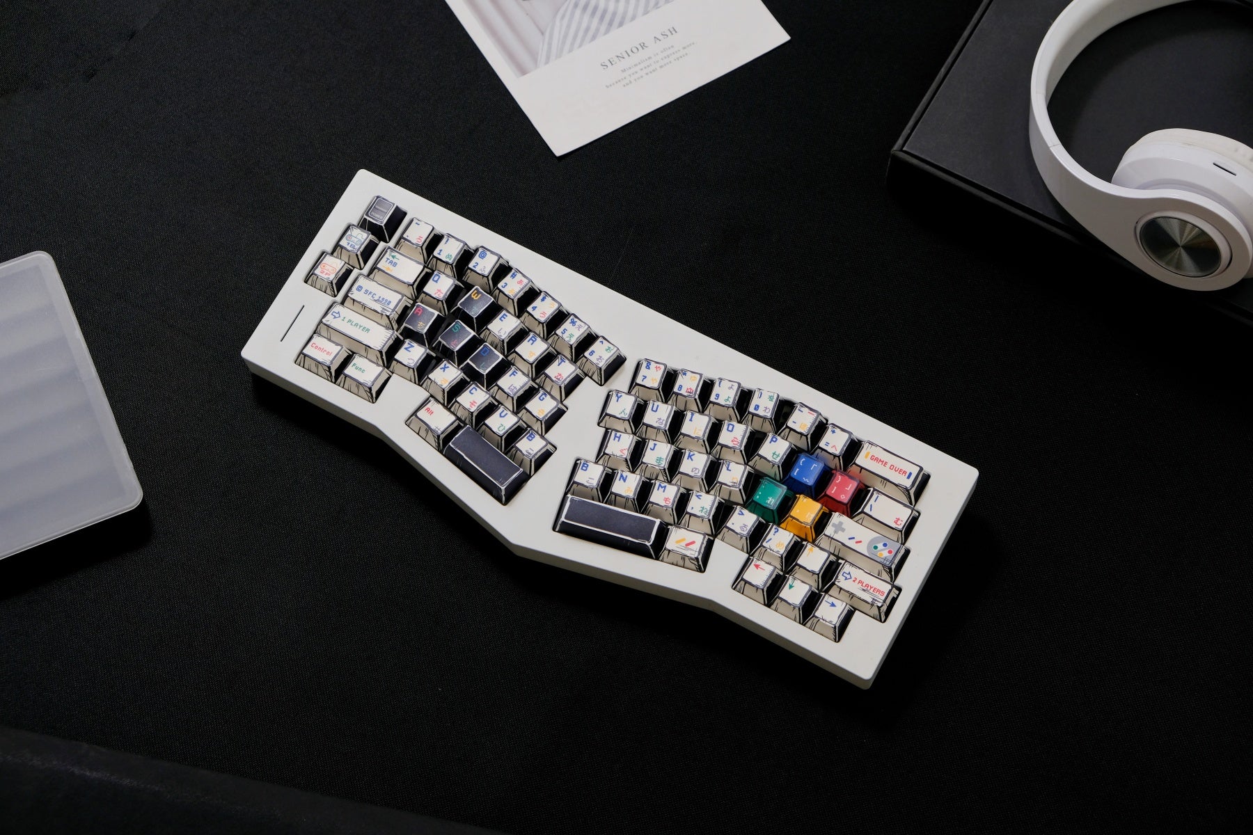 AiFei Comic SFC White PBT Cherry Keycaps - AiFeiKeycap