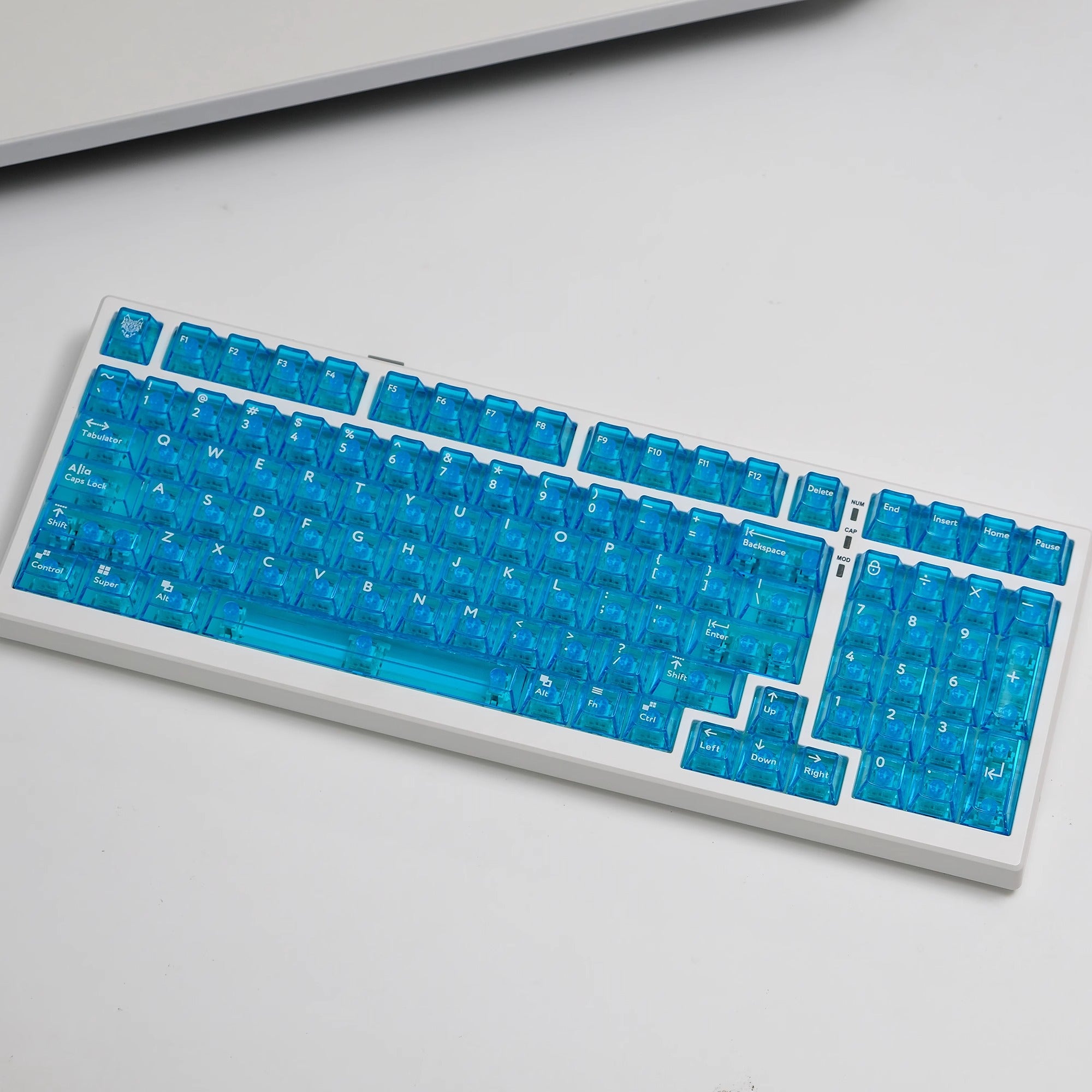 AiFei Crystal Clear Keycaps