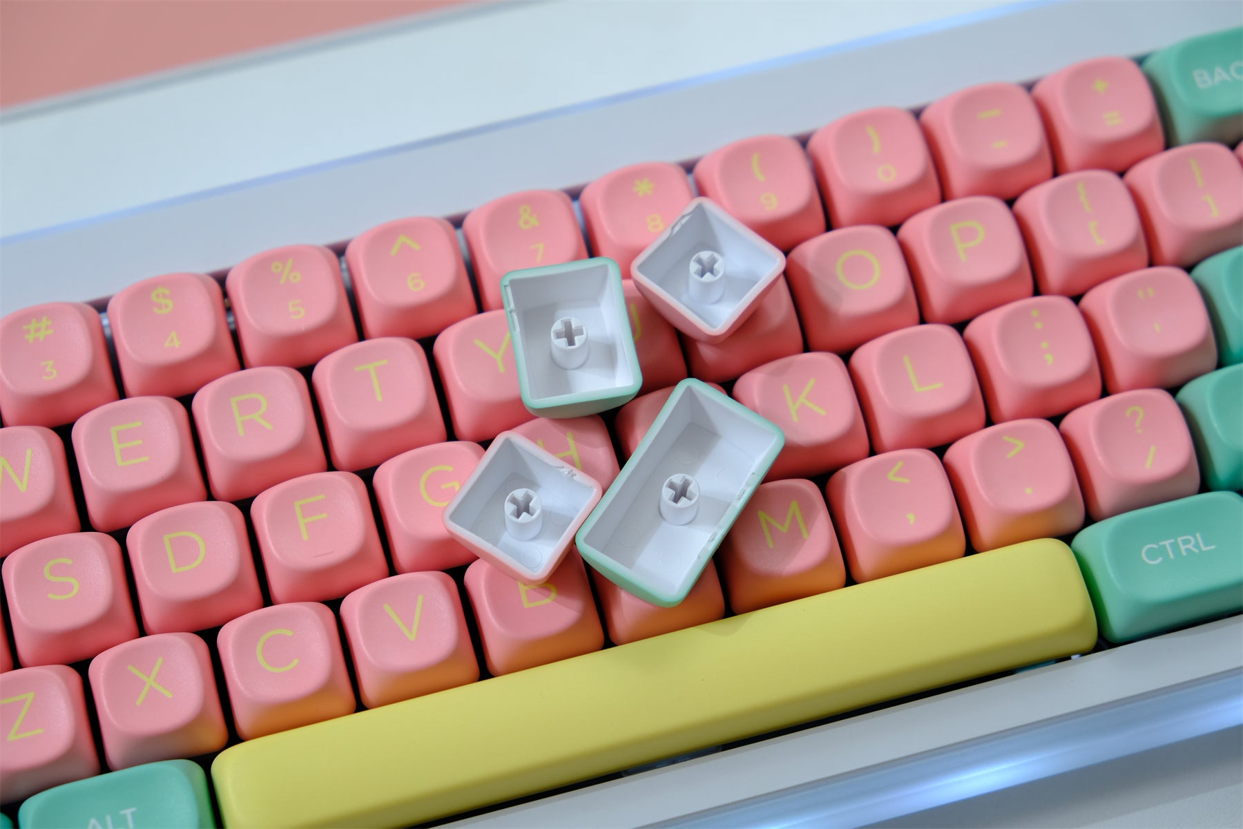 AiFei Spring Letter Keycaps - AiFeiKeycap