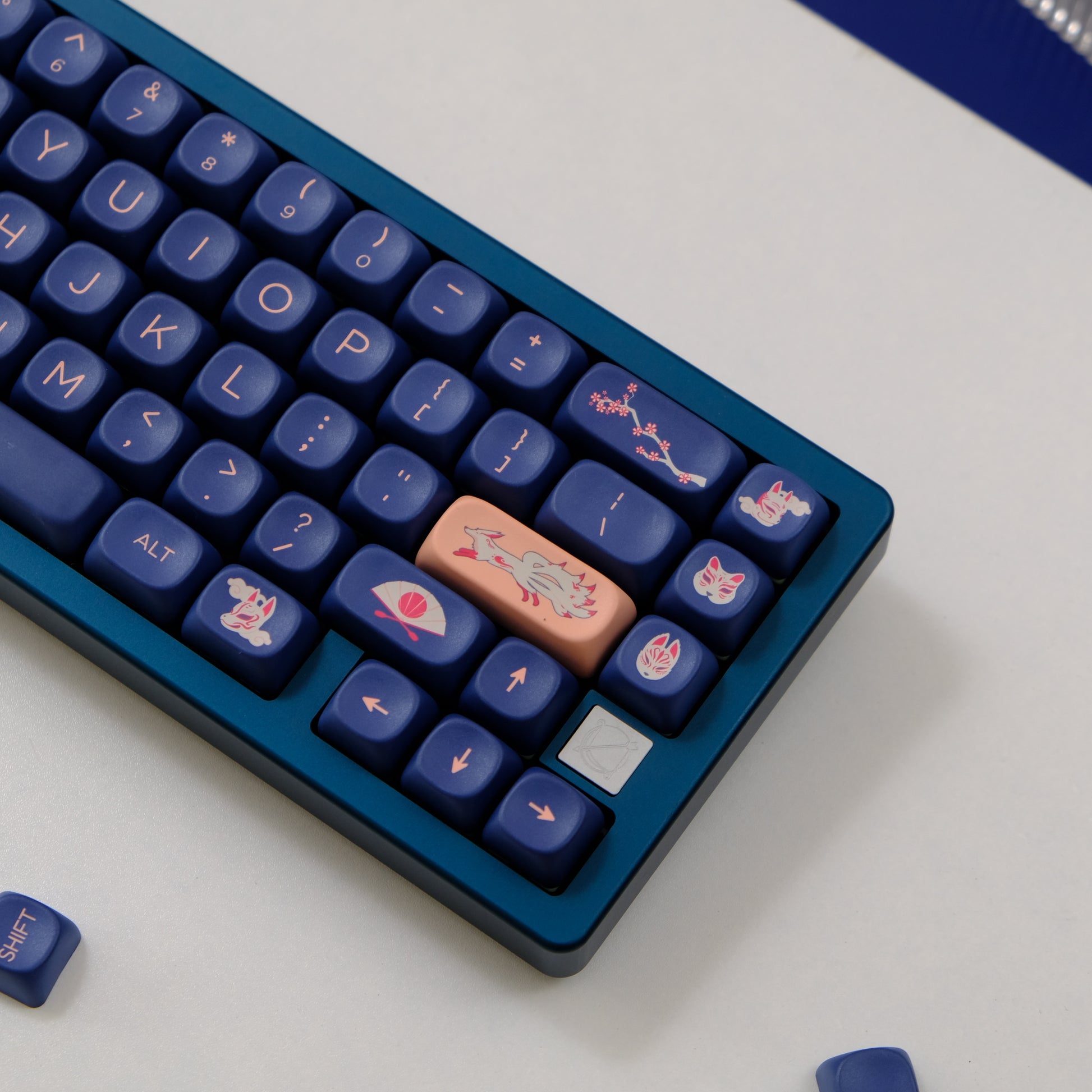 On Fox PBT Cherry Profile Keycaps - AiFeiKeycap