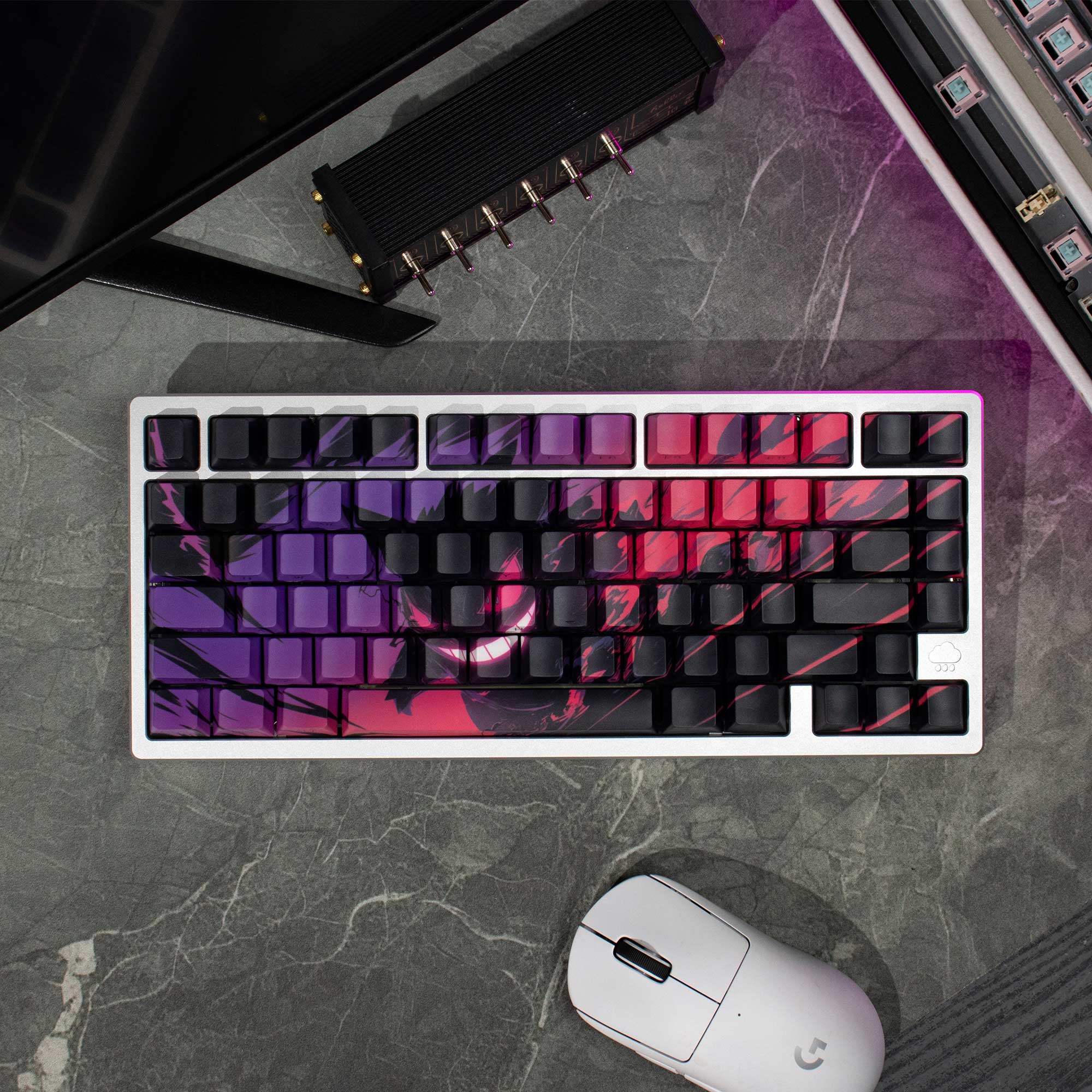 Aifei Keycap Makima/Gengar/Yuki Anime PBT Side-Transparent Cherry
