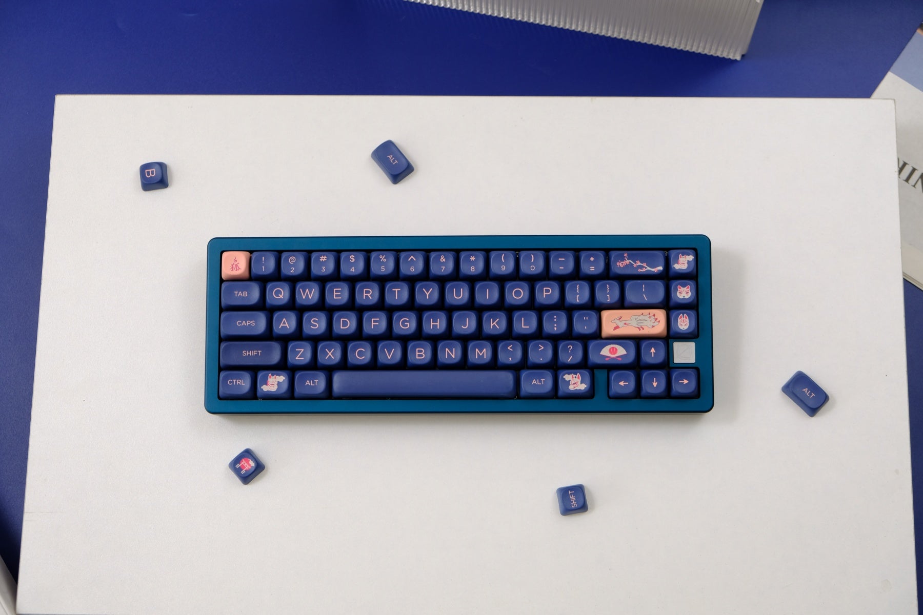 On Fox PBT Cherry Profile Keycaps - AiFeiKeycap