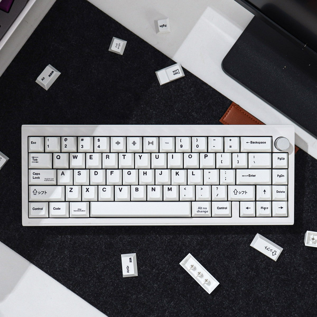 Minimalist White English/Japanese 129-Key Mechanical Keyboard Keycaps PBT Dye-Sublimation Original Height Compatible with 61/64/84