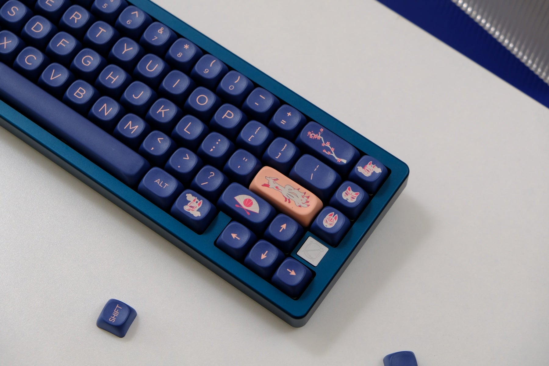 On Fox PBT Cherry Profile Keycaps - AiFeiKeycap