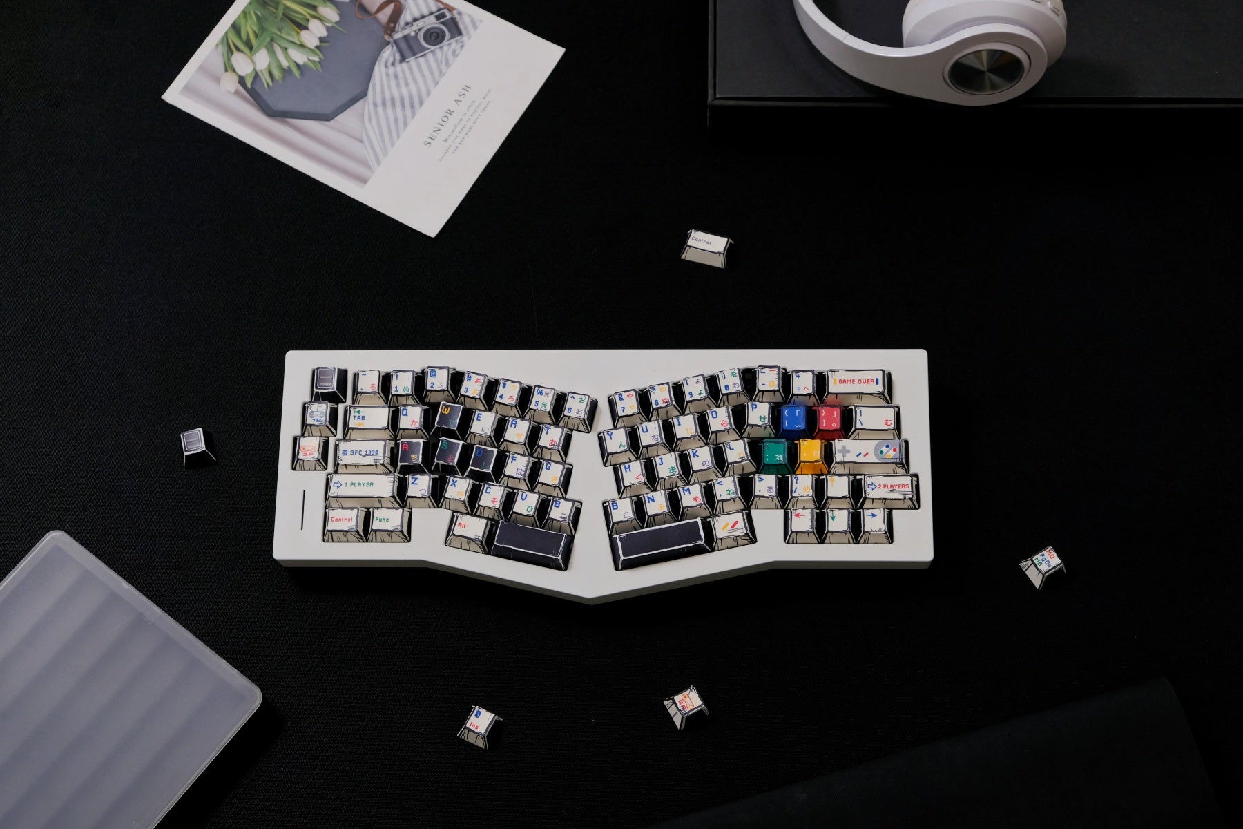 AiFei Comic SFC White PBT Cherry Keycaps - AiFeiKeycap