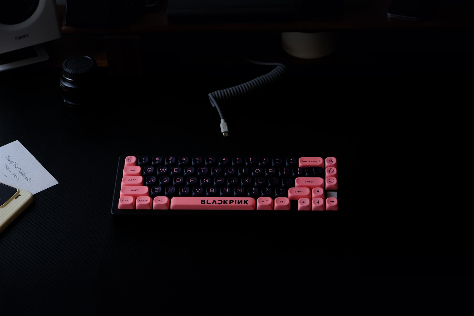 AiFei Black & Pink Keycaps - AiFeiKeycap