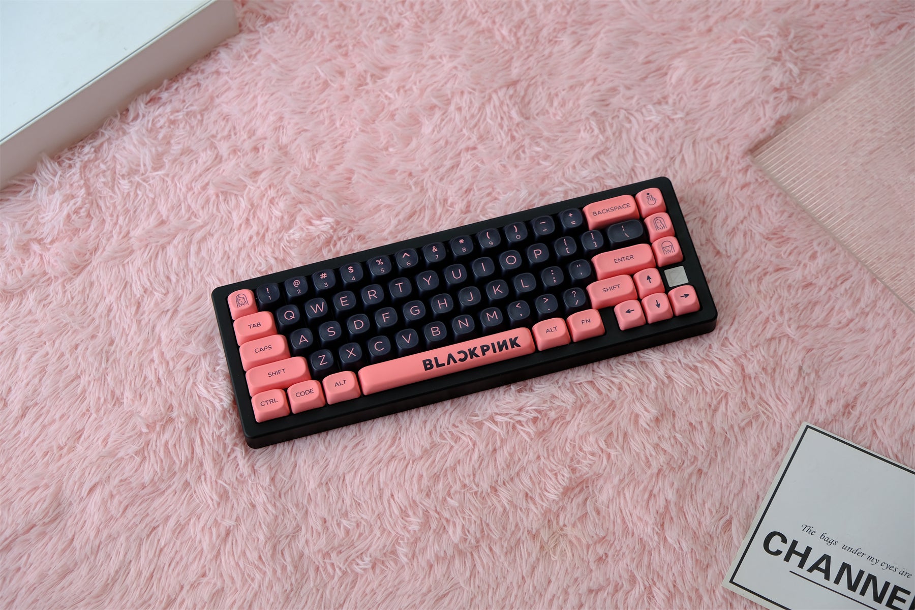 AiFei Black & Pink Keycaps - AiFeiKeycap