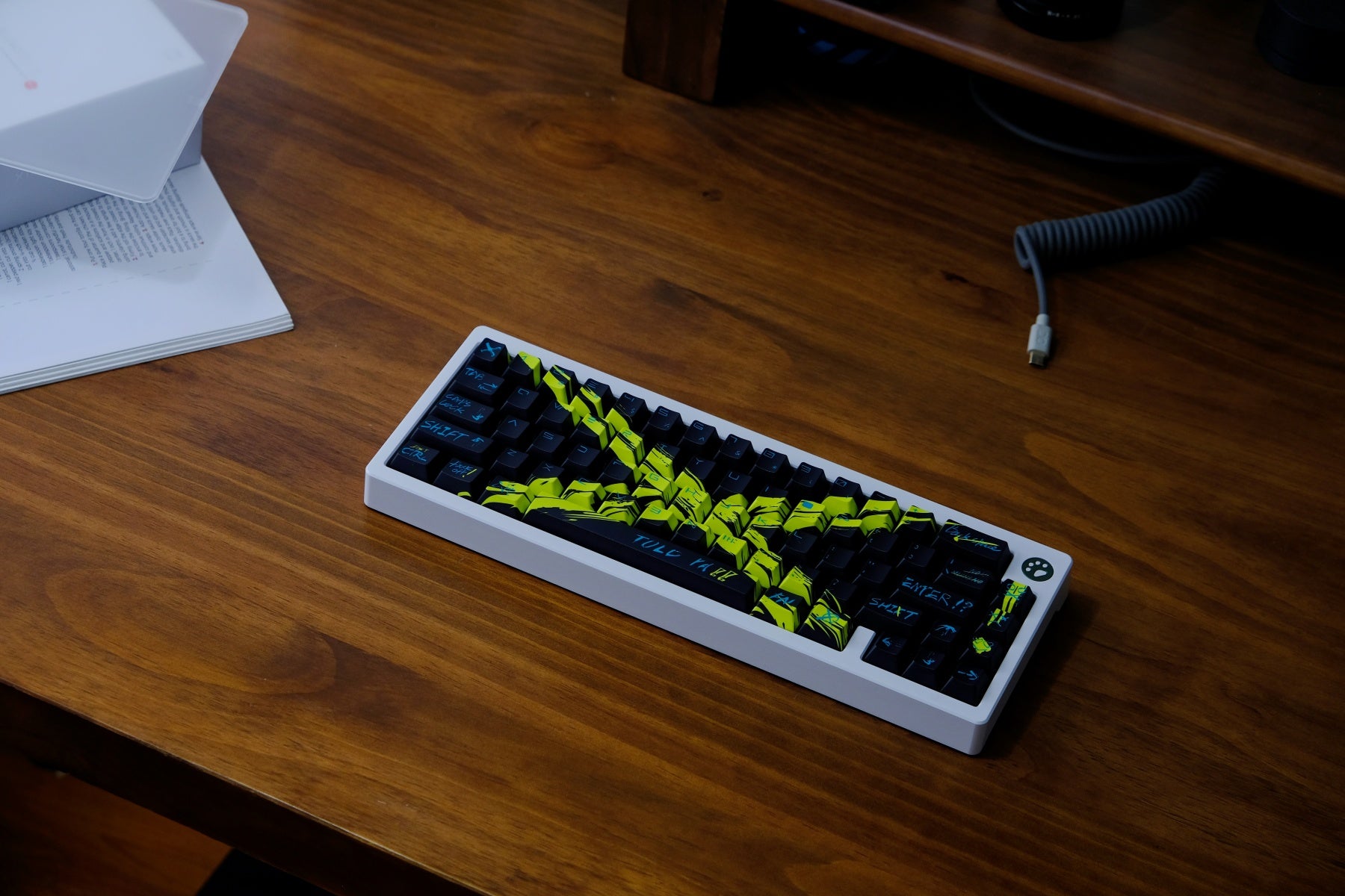 AiFei Invalid Oppose Black & Yellow PBT Cherry Keycaps - AiFeiKeycap