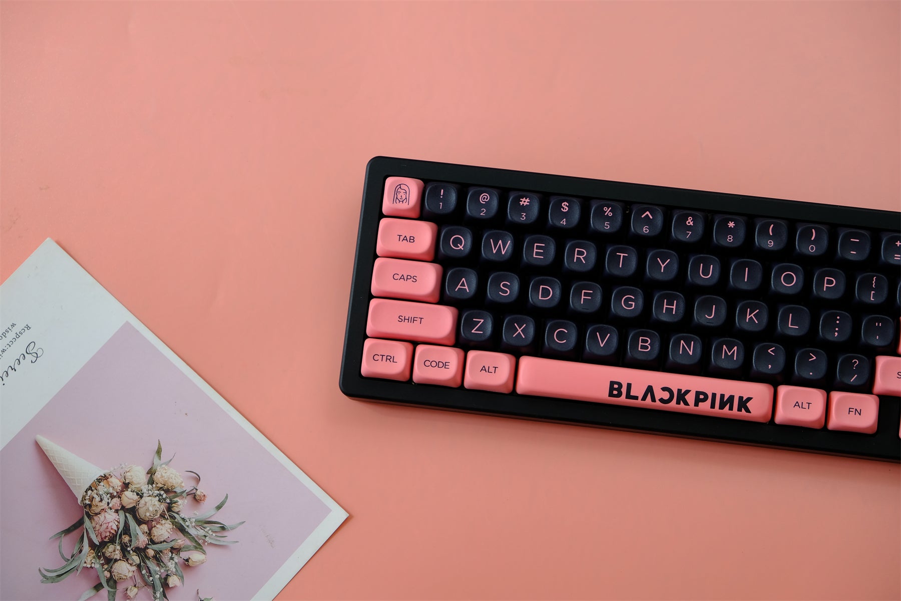 AiFei Black & Pink Keycaps - AiFeiKeycap